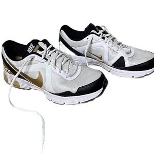 Nike Air Max Run Lite+ running shoes